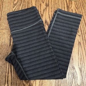 Lulu Lemon cropped leggings